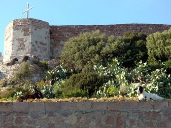 le mura del castello-  Bosa